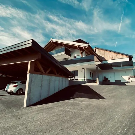 In Saalfelden Near Slopes, Cleaning Included Appartement *