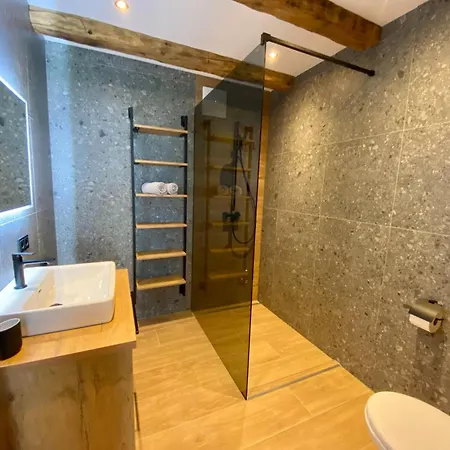 Appartement In Saalfelden Near Slopes, Cleaning Included