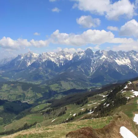 Appartement In Saalfelden Near Slopes, Cleaning Included *