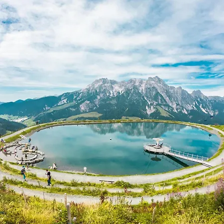 In Saalfelden Near Slopes, Cleaning Included Apartamento Lahntal